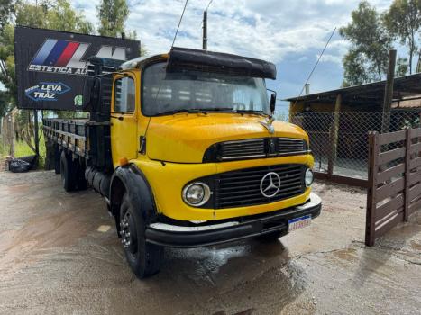 MERCEDES-BENZ 1113 CARROCERIA DE MADEIRA, Foto 2