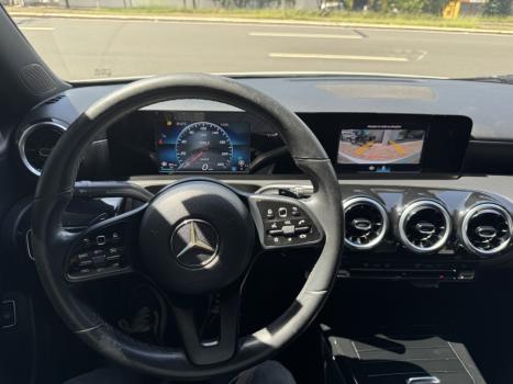 MERCEDES-BENZ A 200 Sedan 1.3 16V 4P CGI STYLE 7G-TRONIC DCT AUTOMTICO, Foto 4