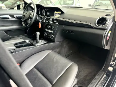 MERCEDES-BENZ C 180 1.8 16V 4P CGI CLASSIC TURBO AUTOMTICO, Foto 8