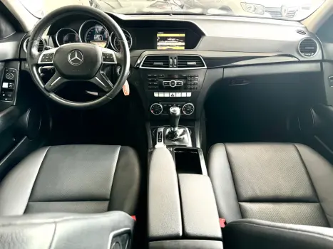 MERCEDES-BENZ C 180 1.8 16V 4P CGI CLASSIC TURBO AUTOMTICO, Foto 10