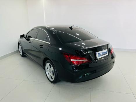 MERCEDES-BENZ CLA 180 1.6 16V 4P CGI TURBO 7G-TRONIC DCT AUTOMTICO, Foto 14