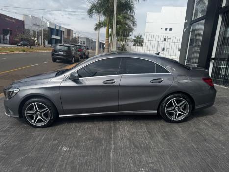 MERCEDES-BENZ CLA 180 1.6 16V 4P CGI TURBO 7G-TRONIC DCT AUTOMTICO, Foto 3