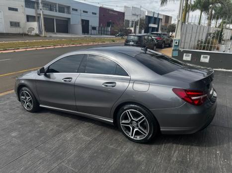 MERCEDES-BENZ CLA 180 1.6 16V 4P CGI TURBO 7G-TRONIC DCT AUTOMTICO, Foto 9