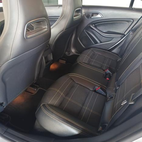 MERCEDES-BENZ CLA 200 1.6 16V 4P VISION AUTOMTICO, Foto 6