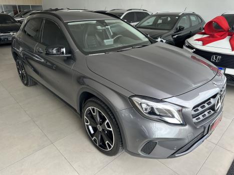 MERCEDES-BENZ GLA 200 1.6 16V 4P FLEX CGI NIGHT TURBO AUTOMTICO, Foto 8