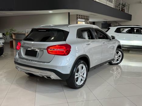 MERCEDES-BENZ GLA 200 1.6 16V 4P CGI ADVANCE TURBO AUTOMTICO, Foto 3