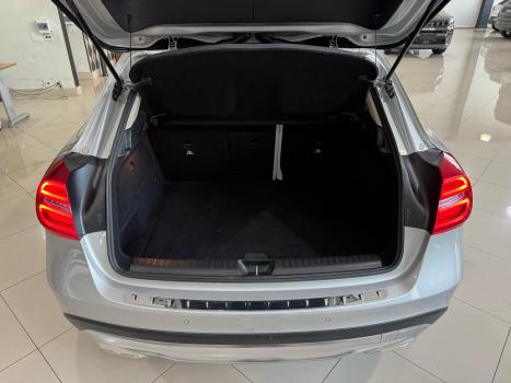 MERCEDES-BENZ GLA 200 1.6 16V 4P CGI ADVANCE TURBO AUTOMTICO, Foto 17