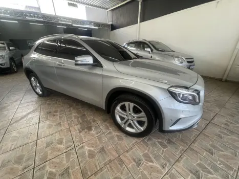 MERCEDES-BENZ GLA 200 1.6 16V 4P FLEX CGI STYLE TURBO AUTOMTICO, Foto 7