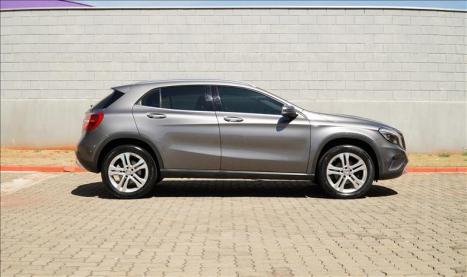 MERCEDES-BENZ GLA 200 1.6 16V 4P FLEX CGI ADVANCE TURBO AUTOMTICO, Foto 4