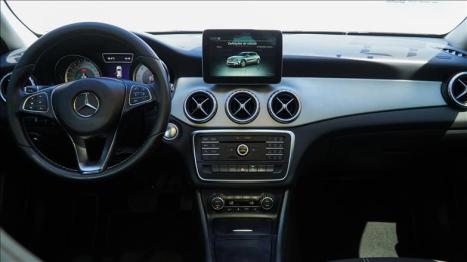 MERCEDES-BENZ GLA 200 1.6 16V 4P FLEX CGI ADVANCE TURBO AUTOMTICO, Foto 8
