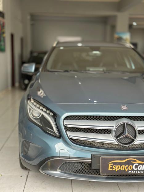 MERCEDES-BENZ GLA 200 1.6 16V 4P CGI ADVANCE TURBO AUTOMTICO, Foto 2