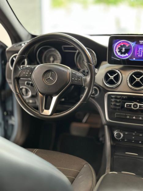 MERCEDES-BENZ GLA 200 1.6 16V 4P CGI ADVANCE TURBO AUTOMTICO, Foto 9
