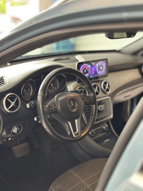 MERCEDES-BENZ GLA 200 1.6 16V 4P CGI ADVANCE TURBO AUTOMTICO, Foto 11