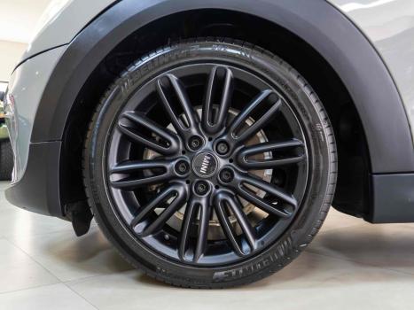 MINI Cooper 1.5 12V TWINPOWER TOP STEPTRONIC AUTOMTICO, Foto 8