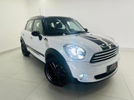 MINI Cooper 1.6 16V, Foto 1