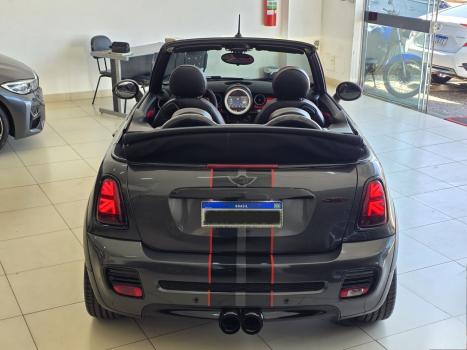 MINI John Cooper Works 1.6 16V CABRIO TURBO AUTOMTICO, Foto 4