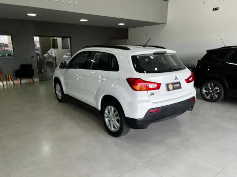 MITSUBISHI ASX 2.0 16V 4P FLEX HPE FWD AUTOMTICO CVT, Foto 6