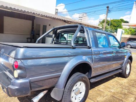 MITSUBISHI L 200 2.5 SPORT HPE 4X4 CABINE DUPLA TURBO INTECOOLER, Foto 10