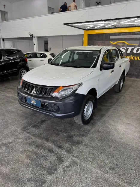MITSUBISHI L 200 2.5 4X4 CABINE DUPLA DIESEL, Foto 1