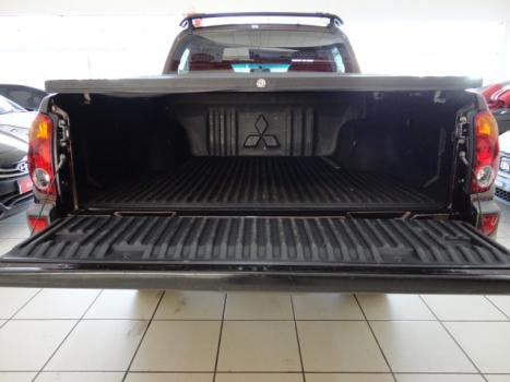 MITSUBISHI L 200 Outdoor 3.2 16V 4X4 CABINE DUPLA TURBO DIESEL INTERCOOLER AUTOMTICO, Foto 16