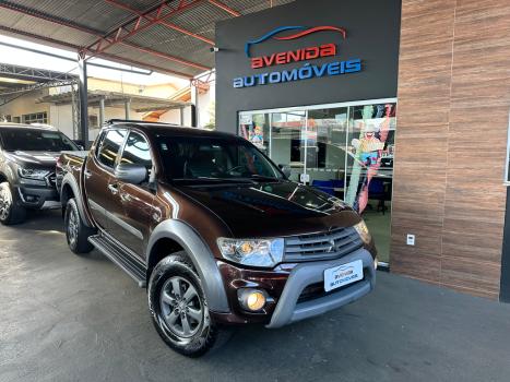 MITSUBISHI L 200 Outdoor 3.2 16V 4X4 CABINE DUPLA TURBO DIESEL INTERCOOLER AUTOMTICO, Foto 3