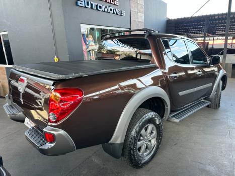 MITSUBISHI L 200 Outdoor 3.2 16V 4X4 CABINE DUPLA TURBO DIESEL INTERCOOLER AUTOMTICO, Foto 10