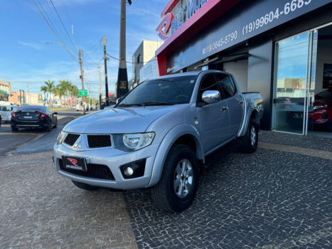 MITSUBISHI L 200 Triton 3.5 V6 HPE 4X4 FLEX CABINE DUPLA AUTOMTICO, Foto 3