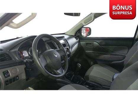 MITSUBISHI L 200 Triton 2.4 16V FLEX GL CABINE DUPLA, Foto 11