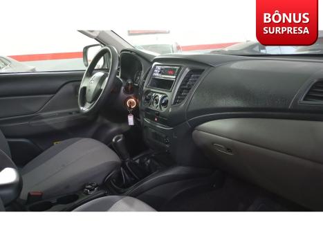 MITSUBISHI L 200 Triton 2.4 16V FLEX GL CABINE DUPLA, Foto 18