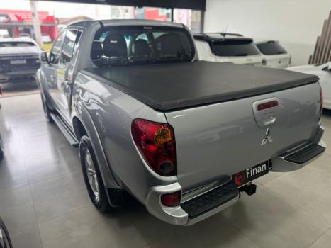 MITSUBISHI L 200 Triton 3.5 V6 HPE 4X4 FLEX CABINE DUPLA AUTOMTICO, Foto 5