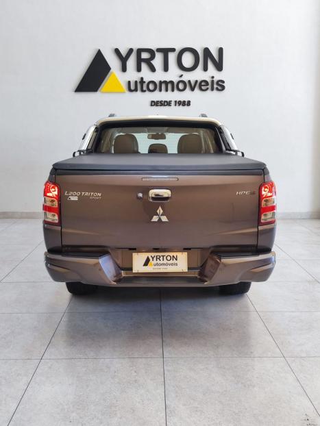 MITSUBISHI L 200 Triton 2.4 16V SPORT HPE-S 4X4 CABINE DUPLA TURBO DIESEL AUTOMTICO, Foto 7