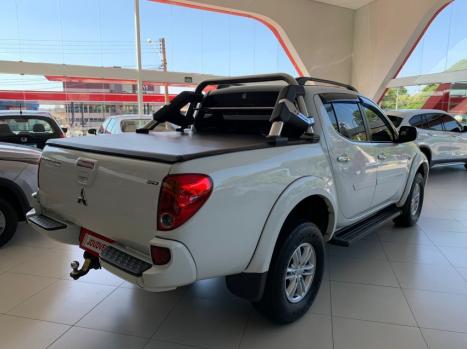 MITSUBISHI L 200 Triton 3.5 V6 HPE 4X4 FLEX CABINE DUPLA AUTOMTICO, Foto 4