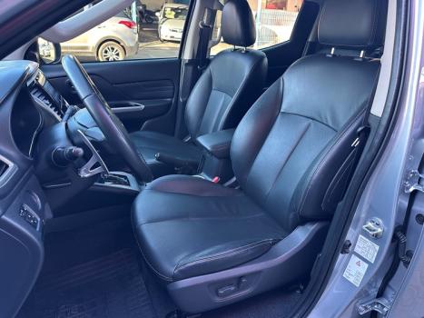 MITSUBISHI L 200 Triton 2.4 16V SPORT HPE 4X4 CABINE DUPLA TURBO DIESEL AUTOMTICO, Foto 14