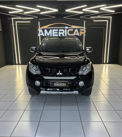 MITSUBISHI L 200 Triton 2.4 16V SPORT HPE 4X4 CABINE DUPLA TURBO DIESEL AUTOMTICO, Foto 2