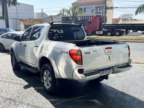 MITSUBISHI L 200 Triton 3.2 16V HPE 4X4 CABINE DUPLA TURBO DIESEL INTERCOOLER AUTOMTICO, Foto 3