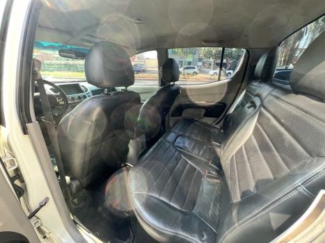 MITSUBISHI L 200 Triton 3.2 16V HPE 4X4 CABINE DUPLA TURBO DIESEL INTERCOOLER AUTOMTICO, Foto 7