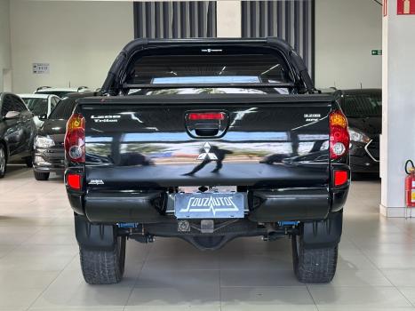 MITSUBISHI L 200 Triton 3.2 16V HPE 4X4 CABINE DUPLA TURBO DIESEL INTERCOOLER AUTOMTICO, Foto 4