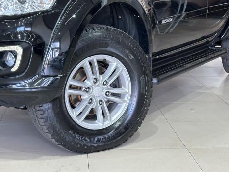 MITSUBISHI L 200 Triton 3.2 16V HPE 4X4 CABINE DUPLA TURBO DIESEL INTERCOOLER AUTOMTICO, Foto 7