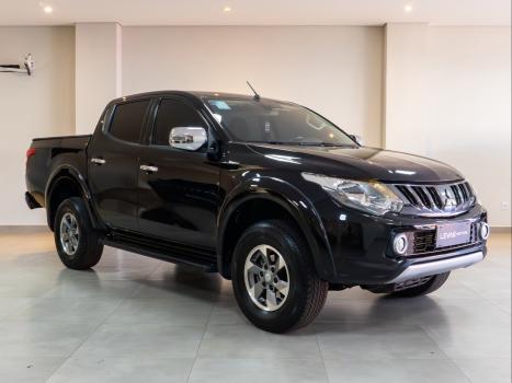MITSUBISHI L 200 Triton 2.4 16V SPORT HPE 4X4 CABINE DUPLA TURBO DIESEL AUTOMTICO, Foto 2