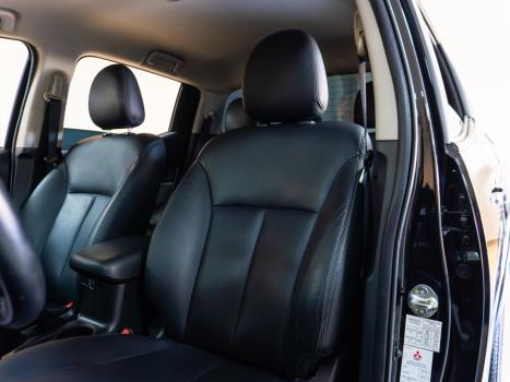 MITSUBISHI L 200 Triton 2.4 16V SPORT HPE 4X4 CABINE DUPLA TURBO DIESEL AUTOMTICO, Foto 7