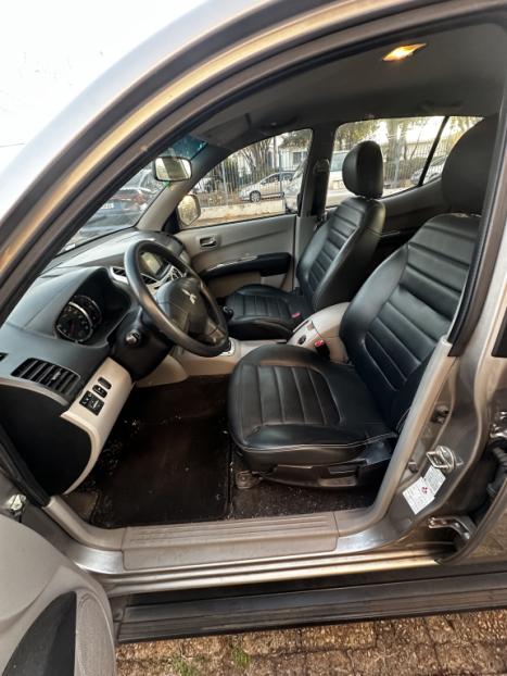 MITSUBISHI L 200 Triton 2.4 16V FLEX HLS CHROME CABINE DUPLA, Foto 3