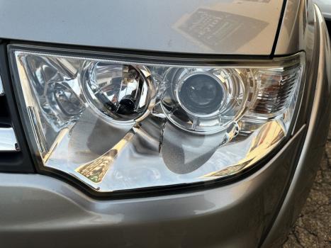 MITSUBISHI L 200 Triton 2.4 16V FLEX HLS CHROME CABINE DUPLA, Foto 11