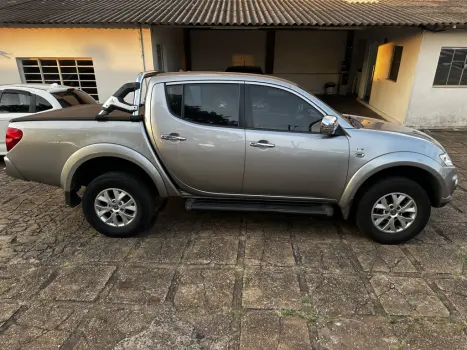 MITSUBISHI L 200 Triton 2.4 16V FLEX HLS CHROME CABINE DUPLA, Foto 21
