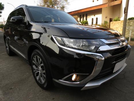 MITSUBISHI Outlander 2.0 16V 4P AUTOMTICO, Foto 2