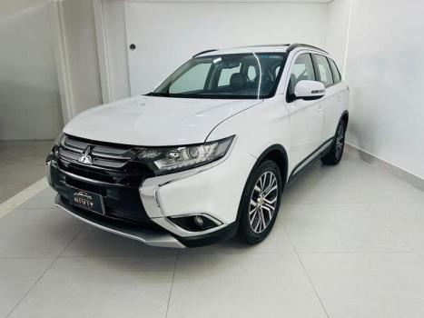 MITSUBISHI Outlander 2.0 16V 4P AUTOMTICO, Foto 2