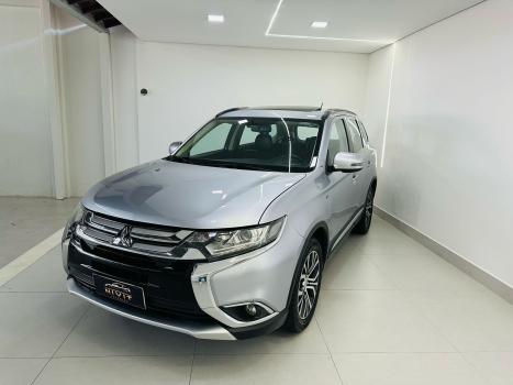 MITSUBISHI Outlander 3.0 V6 24V 4P GT4 4X4 AUTOMTICO, Foto 7