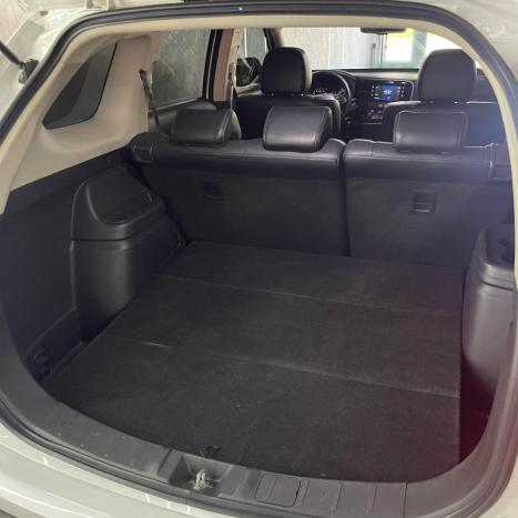 MITSUBISHI Outlander 2.0 16V 4P AUTOMTICO, Foto 6
