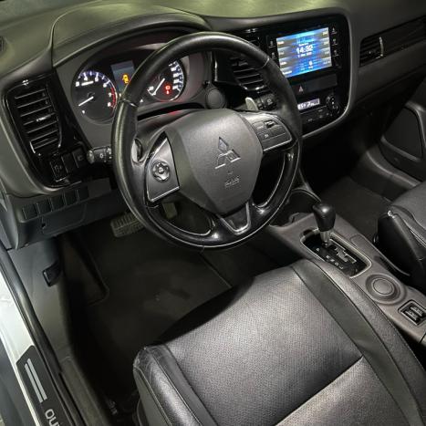 MITSUBISHI Outlander 2.0 16V 4P AUTOMTICO, Foto 9