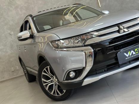 MITSUBISHI Outlander 3.0 V6 24V 4P GT 4X4 AUTOMTICO, Foto 22