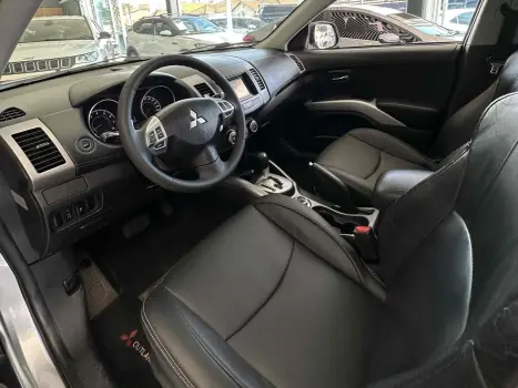 MITSUBISHI Outlander 3.0 V6 24V 4P 4X4 AUTOMTICO, Foto 13
